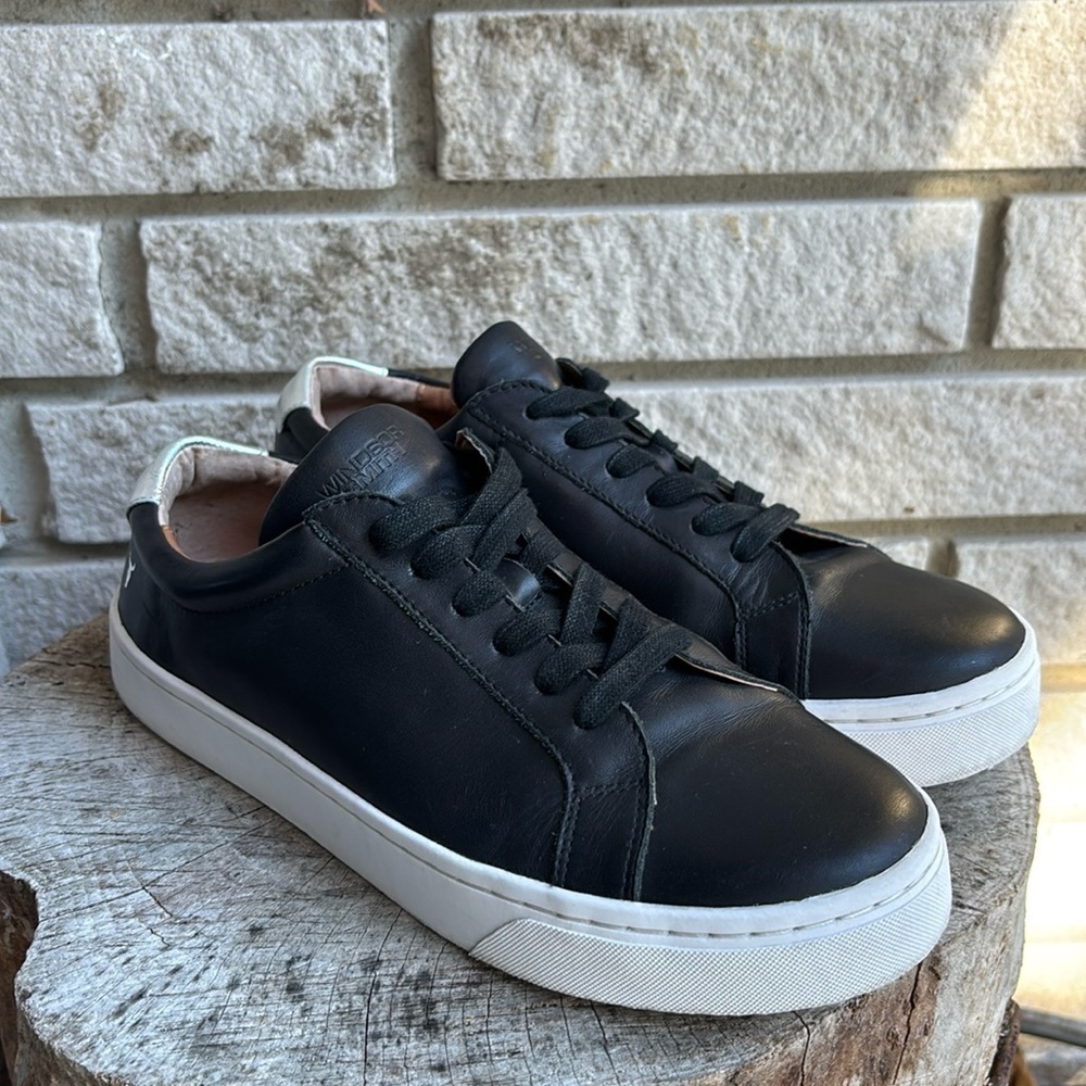 Windsor Smith Black Leather Lace Up Sneakers Sz 8.5